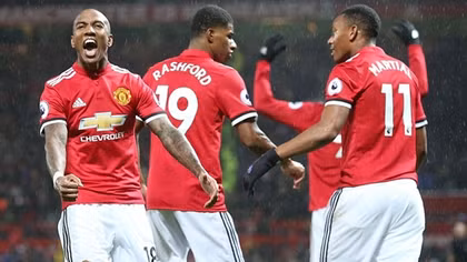 Man Utd chật vật thắng đội mới lên hạng