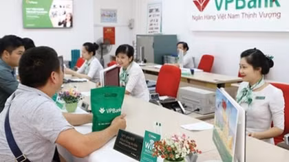 Khách hàng sử dụng dịch vụ thanh toán trức tuyến VPBANK tăng 11 lần trong một năm qua