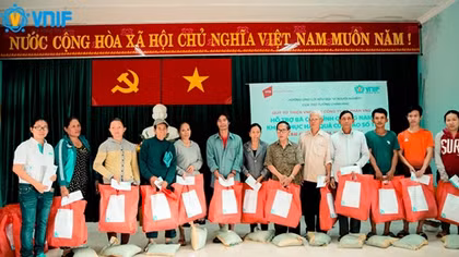 Quỹ VNIF dành nửa tỷ đồng cứu trợ đồng bào gặp thiên tai