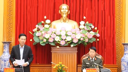 Tăng cường bảo vệ nền tảng tư tưởng của Đảng, đấu tranh, phản bác quan điểm sai trái, thù địch trong tình hình mới