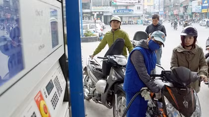 Dự kiến tăng thuế môi trường đối với xăng dầu: DN vận tải “đứng ngồi không yên”