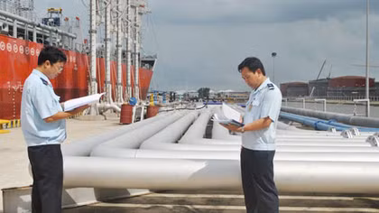 Buôn lậu xăng dầu trên biển diễn biến phức tạp