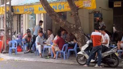Dân nhậu vẫn phớt lờ quy định cấm uống rượu bia