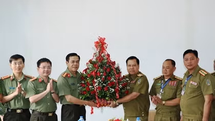 Thúc đẩy giữ gìn an ninh vùng biên giới
