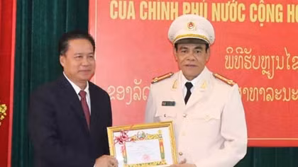 Cho biên giới bình yên