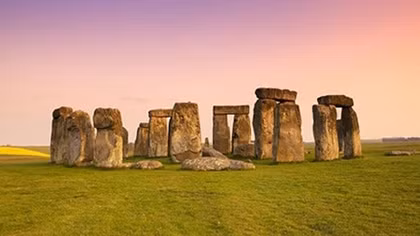 Tiết lộ chấn động về những người đã xây dựng bãi đá cổ Stonehenge