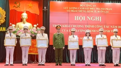Mũi nhọn chống tội phạm kinh tế ở đơn vị 9 năm được Chính phủ tặng Cờ Thi đua