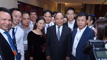 Thủ tướng Nguyễn Xuân Phúc: Năm nay là năm giảm phí cho doanh nghiệp