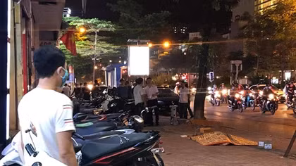 Nam học viên rơi từ tầng cao xuống đất tử vong khi đi học Tiếng Anh