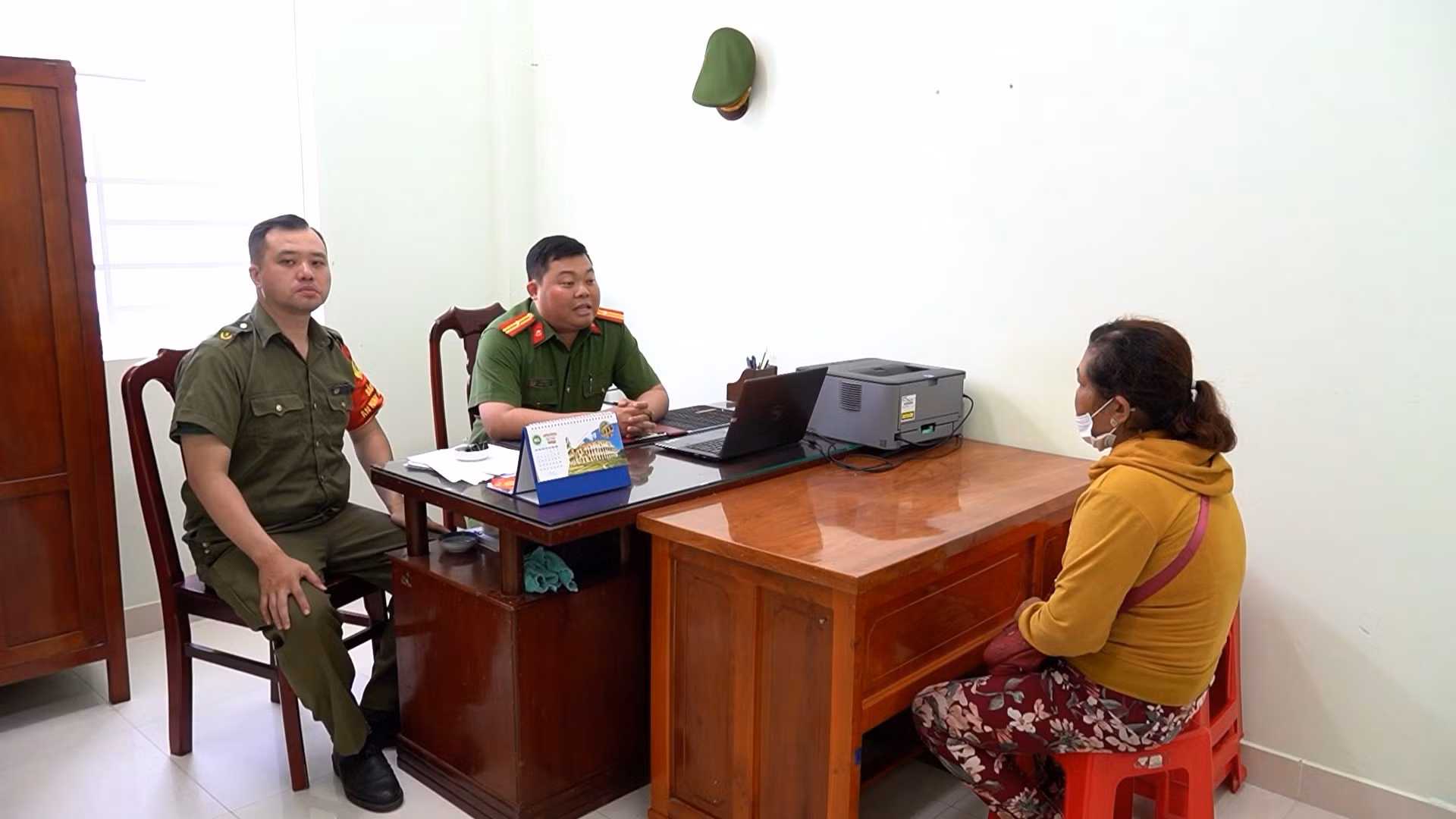 luc-luong-cong-an-cho-moi-lam-viec-cho-lam-cam-ket-cac-truong-hop-ban-chim-hoang-da.jpg