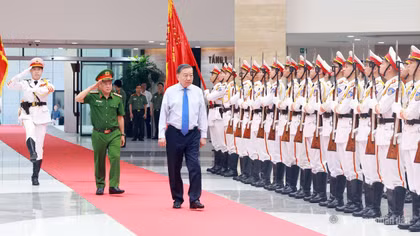 Tổng Bí thư, Chủ tịch nước Tô Lâm dự gặp mặt Kỷ niệm 64 năm Ngày truyền thống lực lượng Cảnh sát nhân dân