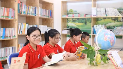 Sửa chương trình và sách giáo khoa: Tinh giản nhưng không hạ chuẩn