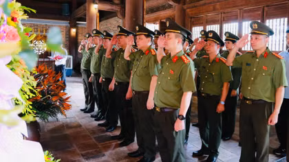 Ý nghĩa hành trình tri ân và tiếp lửa truyền thống của Cục Ngoại tuyến