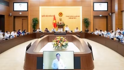 Quang cảnh Phiên họp.