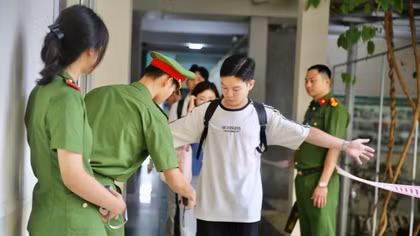 Sáng nay, hơn 5.100 thí sinh bước vào kỳ thi văn bằng 2 Công an 