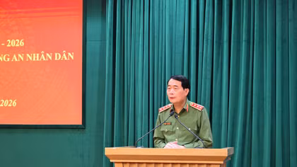 Thứ trưởng Lê Quốc Hùng phát biểu tại hội nghị.