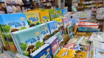 Cả nước còn thiếu hơn 3,9 triệu SGK, Bộ Giáo dục và Đào tạo nói gì?