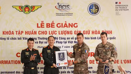 Thúc đẩy hợp tác Việt - Pháp trong đào tạo sĩ quan Gìn giữ hòa bình Liên hợp quốc