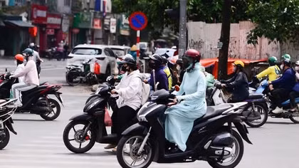 Vì sao nắng nóng bao trùm nhiều tỉnh, thành miền Bắc?