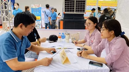 Mạo danh thương hiệu lớn lừa tuyển dụng việc làm
