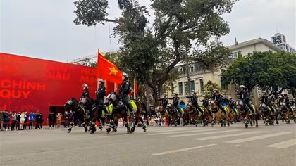 Trầm trồ thán phục kỹ thuật điêu luyện của Kỵ binh CAND