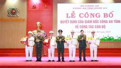 Nhiều lãnh đạo cấp phòng, huyện của Công an tỉnh Nghệ An, Quảng Ninh tình nguyện xin nghỉ công tác trước hạn tuổi