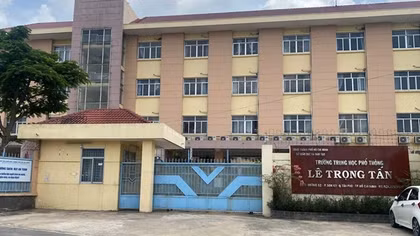 Thông tin liên quan đến Hiệu trưởng trường THPT có nhiều sai phạm