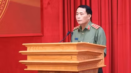 Thích ứng linh hoạt để bảo vệ vững chắc mục tiêu cảnh vệ