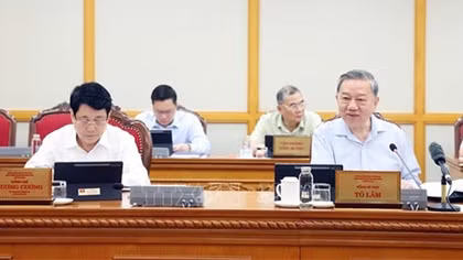 Tổng Bí thư: Bố trí, sắp xếp cán bộ đúng nguyên tắc, không để phát sinh vấn đề phức tạp nội bộ