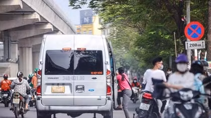 Đề nghị xử lý nghiêm xe trá hình tuyến cố định trước kỳ nghỉ lễ 2/9