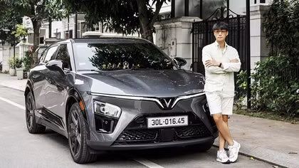 Chủ xe VF 7 “thấy quá lãi” vì loạt chính sách của VinFast