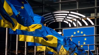EU nhất trí bắt đầu đối thoại kết nạp Ukraine, ông Zelensky lên tiếng