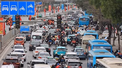 Thu hồi phù hiệu của xe vi phạm tốc độ: Vẫn chuyện “bắt cóc bỏ đĩa”