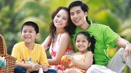 Xu hướng kết hôn muộn và càng giàu càng ngại sinh con