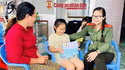 Lan tỏa ý nghĩa nhân văn mô hình “Vòng tay yêu thương”