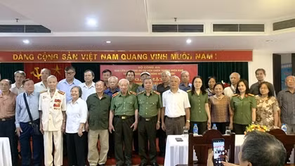 Ban liên lạc Công an chi viện chiến trường miền Nam gặp mặt tri ân các thương binh, liệt sĩ, người có công