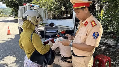 Kiểm tra, xử phạt nhiều vi phạm giao thông trên môi trường điện tử