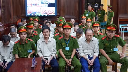Thủ thuật "moi" tiền hối lộ để "cống nạp" cấp trên
