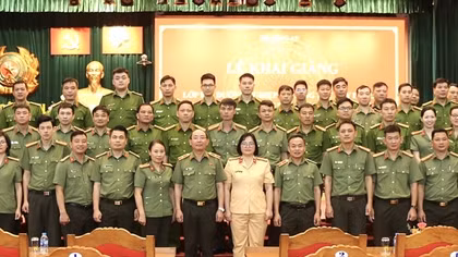 Bồi dưỡng nghiệp vụ xây dựng phong trào toàn dân bảo vệ ANTQ