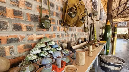 Độc đáo ngôi nhà “bom” lưu giữ ký ức chiến tranh ở Quảng Trị