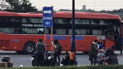 Đình chỉ khai thác tuyến với hàng trăm xe khách của 13 đơn vị vận tải