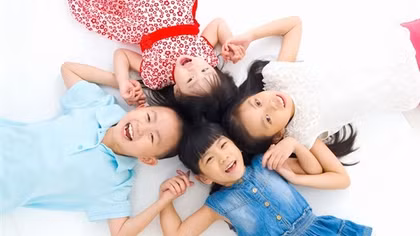 Con chúng ta học cái gì?