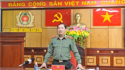 Thứ trưởng Lê Văn Tuyến thăm, làm việc tại Công an Đắk Lắk