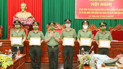 Công an Sóc Trăng tích cực đấu tranh, phản bác các quan điểm sai trái, thù địch