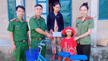 Mô hình "Em nuôi của Đoàn" giúp đỡ nhiều học sinh nghèo vượt khó