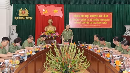 Lực lượng Ngoại tuyến Công an nhân dân thầm lặng góp chiến công