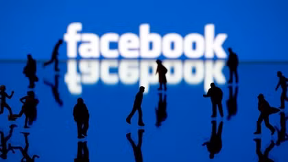 Phố "facebook"
