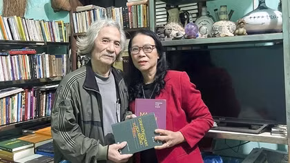 Nhà văn Hoàng Thế Sinh: Đứng để viết và viết để đứng