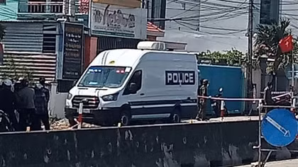Hai người chết bất thường trong một căn nhà bên QL1A ở Khánh Hòa