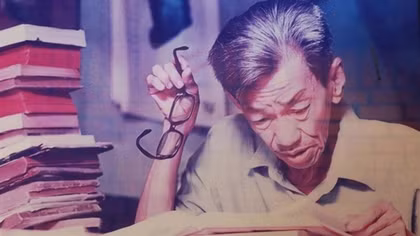 Nghề cầm bút là lúc nào cũng viết